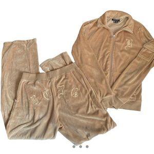 BCBG Maxazria Sweatshirt Women’s Brown Velvet & pant set (track suit)